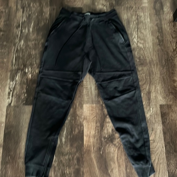 Jogger pants - Picture 1 of 2